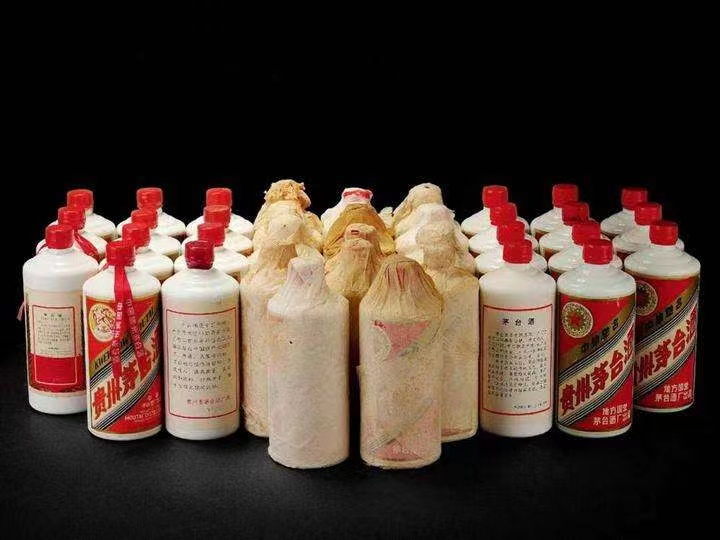 新竹镇日照岚山回收酒价格哪里回收(附近上门回收茅台酒）?